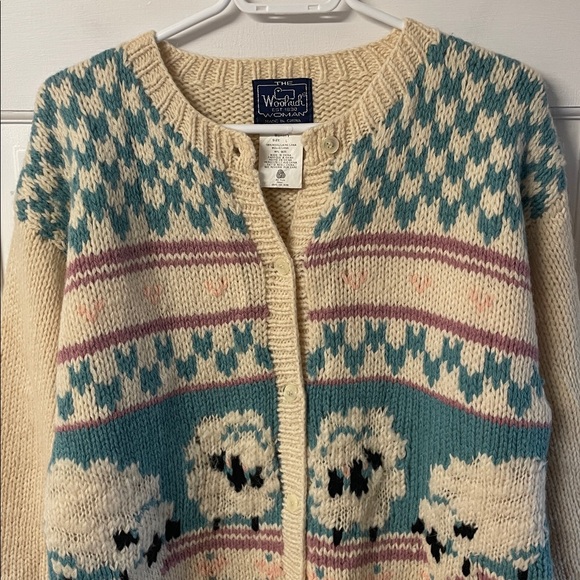 Woolrich Sweaters - Woolrich vintage 100% wool button up knit cardigan with sheep women’s size L